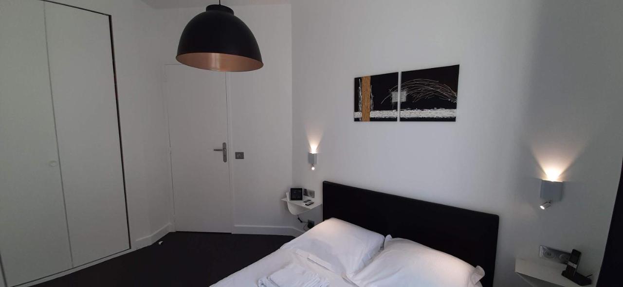 Cannes Riviera Bagian luar foto
